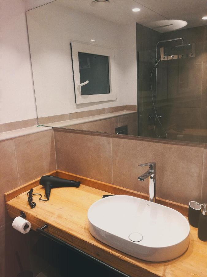 Turistic Girona - Piso De 1, 2 O 3 Habitaciones ภายนอก รูปภาพ