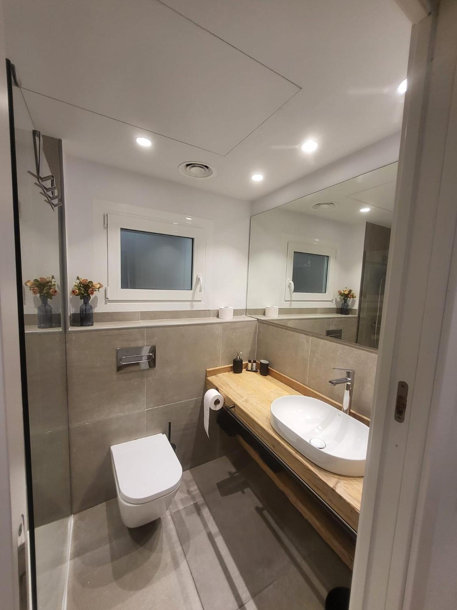 Turistic Girona - Piso De 1, 2 O 3 Habitaciones ภายนอก รูปภาพ